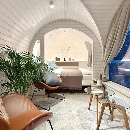 Chestnut, Deine Feinzeit Lodge * Frensdorf